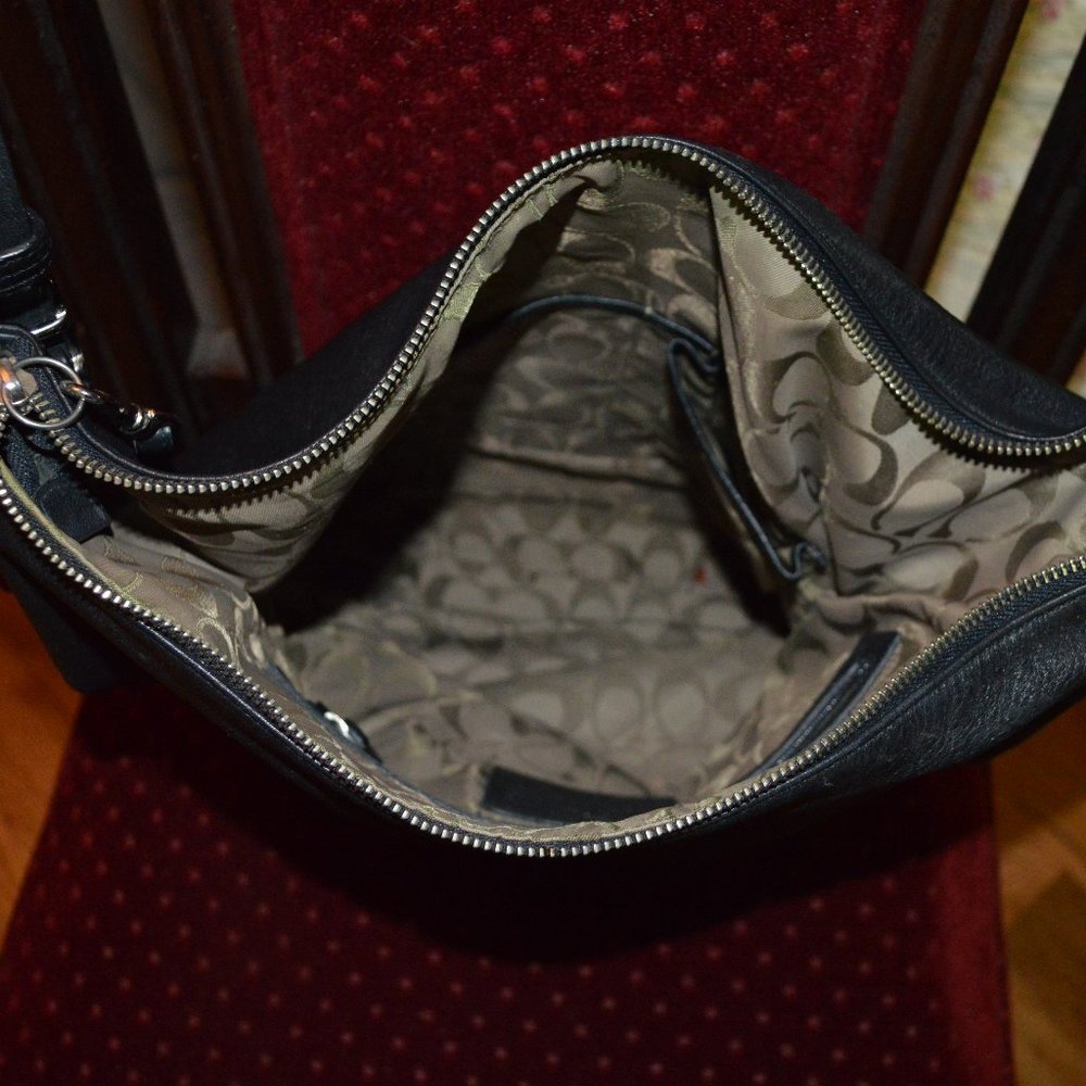 Authentic Coach Crossover/Messenger Bag - image 3